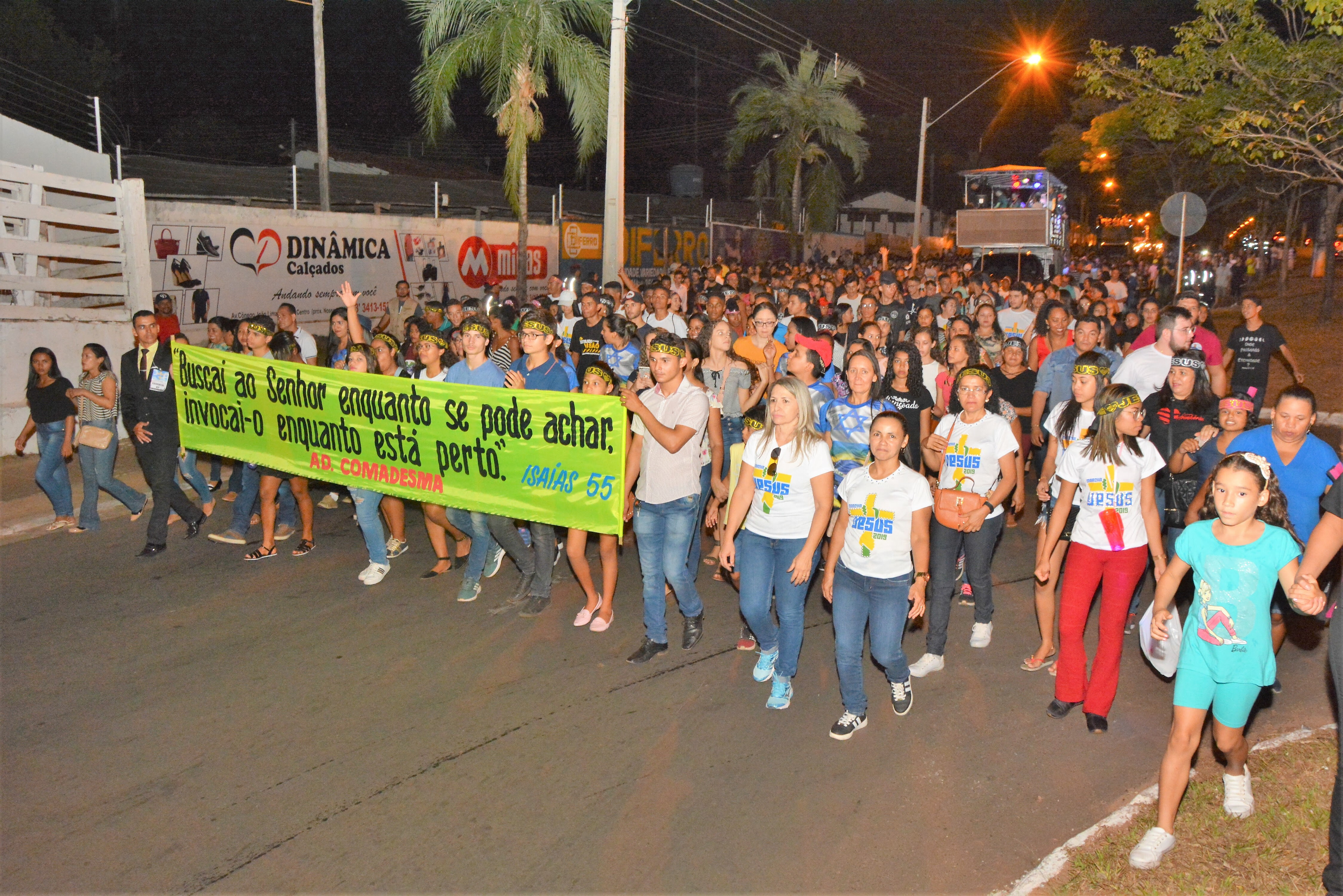 Após as apresentações em frente à Conab, os fiéis percorrerão a Avenida Filadélfia até a Via Lago, onde serão realizados os shows nacionais