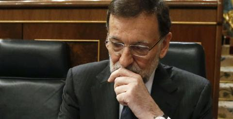 El presidente del Gobierno, Mariano Rajoy, en su escaño del Congreso. Archivo EFE