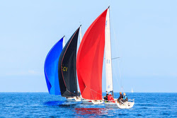 J/70s sailing offshore