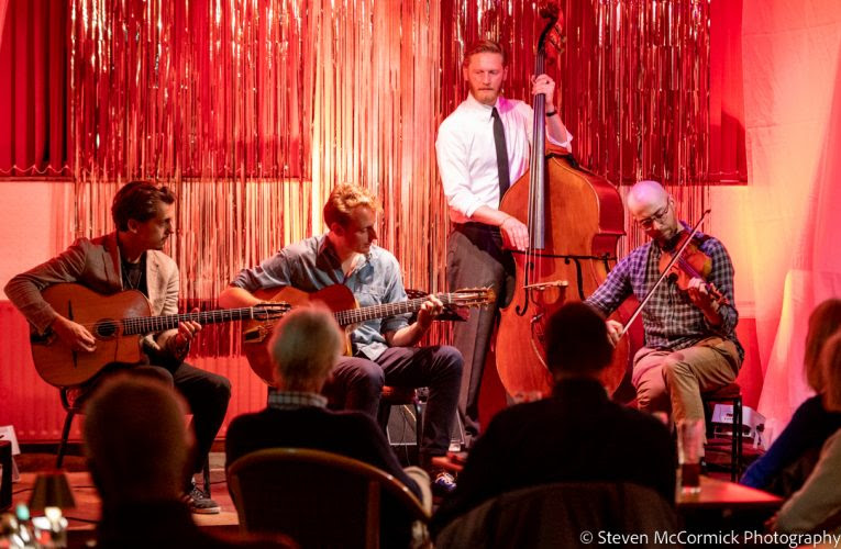D-jangling Jazz in Epsom