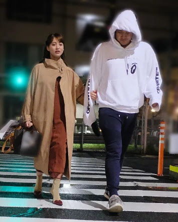 野崎萌香