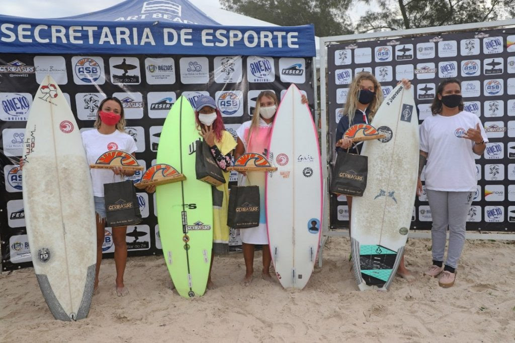 Sanny Pires e Aysha Ratto levam a melhor em duas finais do Búzios