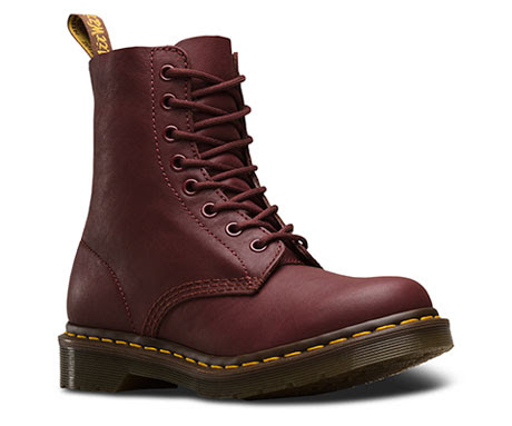 Dr. Martens: The Re-Boot • WithGuitars