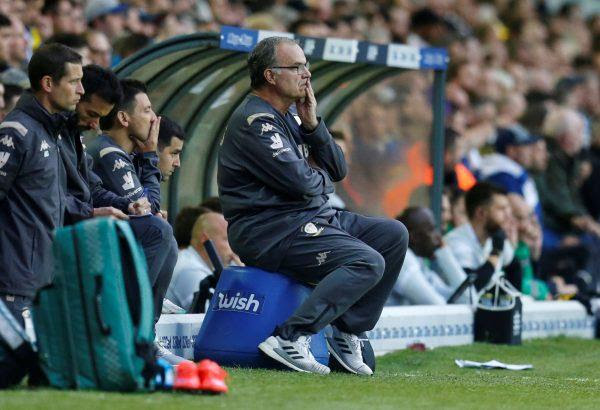 Bielsa-sitting-600x410-1.jpg