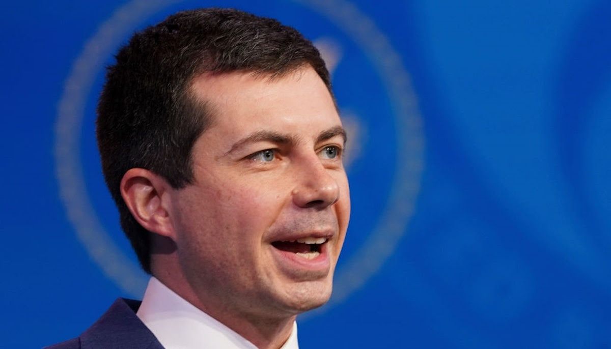 Buttigieg: Electric Cars Will Make It So Americans ‘Never Have To Worry About Gas Prices Again’