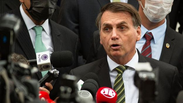 El presidente de Brasil, Jair Bolsonaro, es el foco de las críticas de muchos gobiernos de la región.