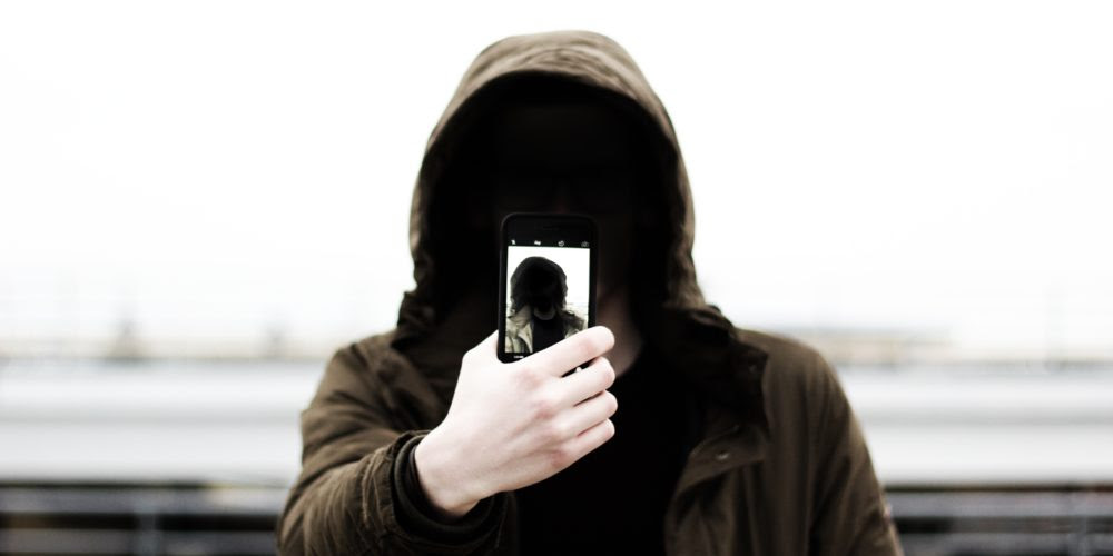 Eryk MISTEWICZ: Dekalog antytrollingu. Propozycja