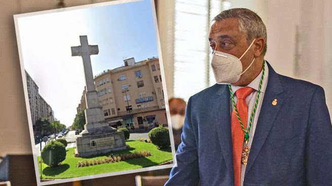 Abogados Cristianos al ataque: El presidente de la Diputación de Cáceres investigado por prevaricación al ordenar el derribo de cruces