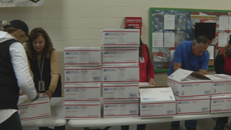  Operation Holiday Cheer surpasses goal of 350 care packages for service members