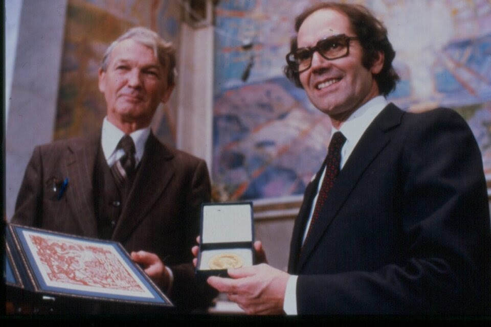 Adolfo Pérez Esquivel recibió el premio Nobel de la Paz en 1980.