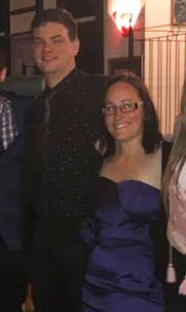 Teacher, 23, who resigned after having sex with her student, 16, is now happily married to him with three children. (Photos)