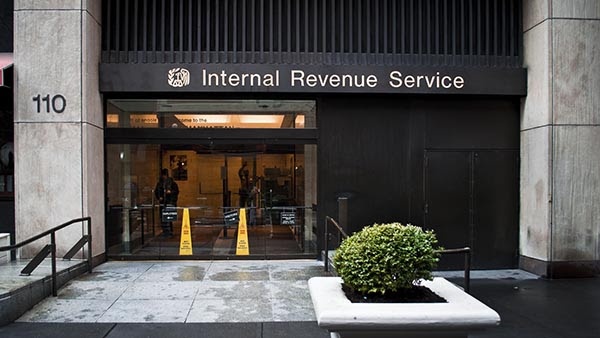 Armed IRS Raids Gun Store