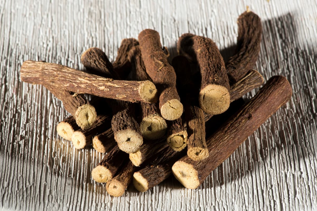 Although stick-like in its appearance, licorice root is quite different from the popular candy store treat