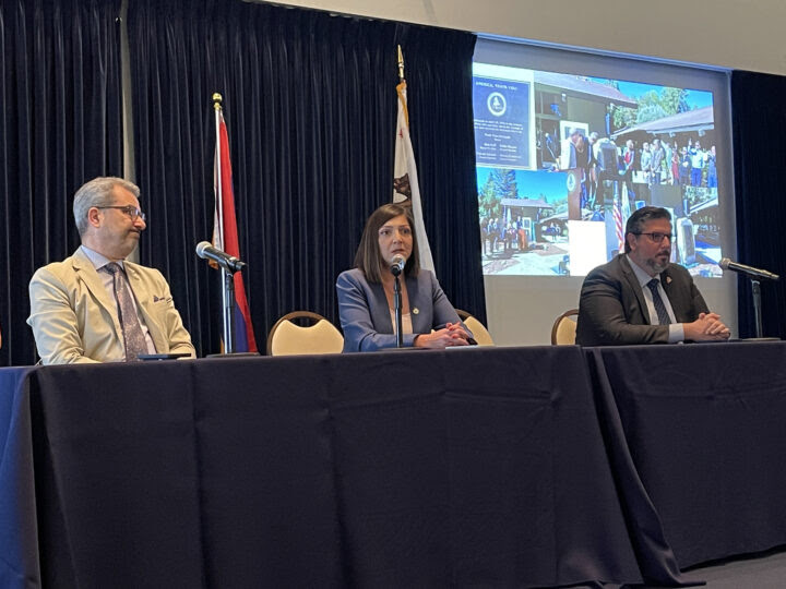 Zerunyan, Asatryan et Kassakhian au séminaire politique de l'ANCA