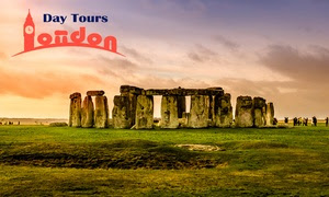  Stonehenge and Bath Coach Tour 