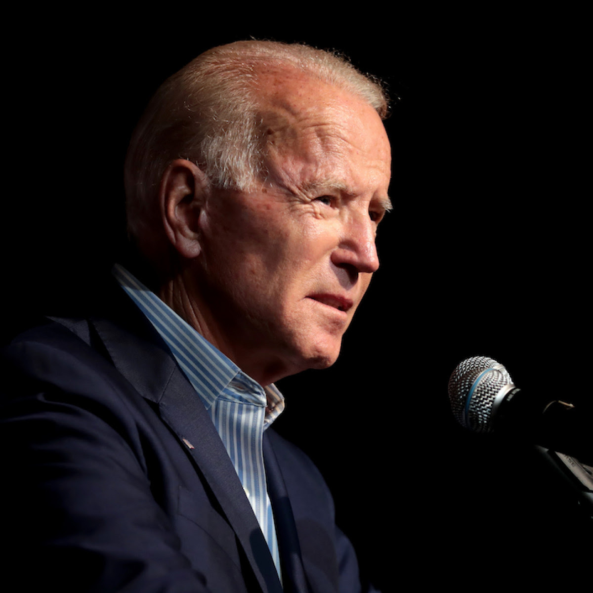 Why Isn't Biden to Blame for COVID-19 Deaths?