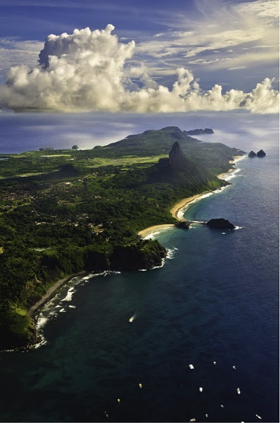 Parque_Nacional_Marinho_de_Fernando_de_Noronha_menor._Foto-_Marcos_Amend_Fundacao_Grupo_Boticario..jpg