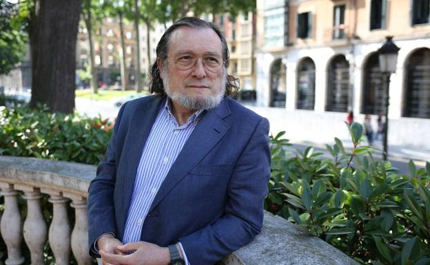 El economista barcerlonés Santiago Niño Becerra./Virginia Carrasco