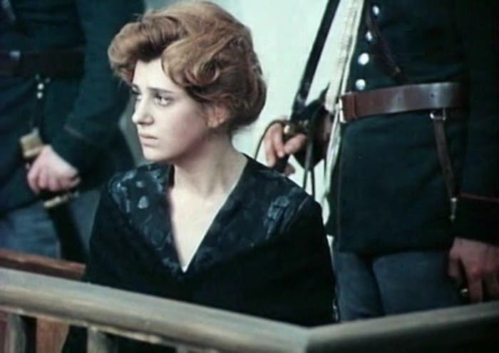 Анна Варпаховская в фильме *Хождение по мукам*, 1974 | Фото: kino-teatr.ru Анна Варпаховская в фильме *Хождение по мукам*, 1974 | Фото: kino-teatr.ru