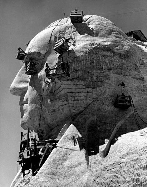 mount-rushmore-under-construction.png