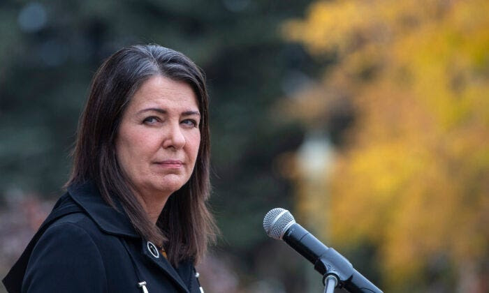 Alberta Premier Danielle Smith speaks at a press conference after members were sworn into cabinet in Edmonton on Oct. 24, 2022. (The Canadian Press/Jason Franson) Alberta Premier Danielle Smith speaks at a press conference after members were sworn into cabinet in Edmonton on Oct. 24, 2022. (The Canadian Press/Jason Franson)