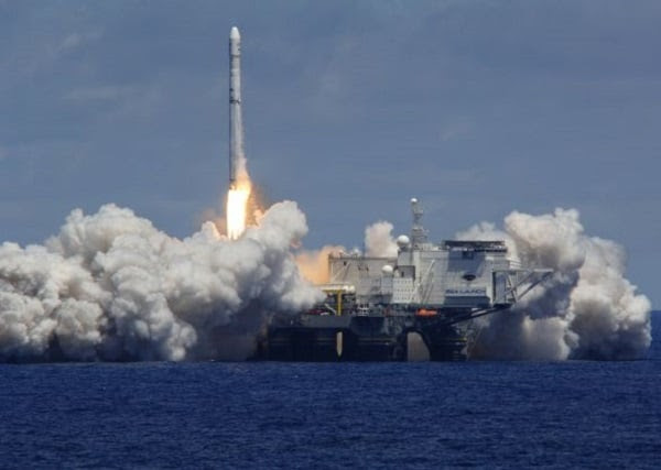 1999 rocket launch from converted offshore drilling platform.