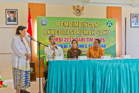 <script type='text/javascript'>
<!--
var prefix = 'ma' + 'il' + 'to';
var path = 'hr' + 'ef' + '=';
var addy51651 = 'nanangdiyanto' + '@';
addy51651 = addy51651 + 'ratjoen' + '.' + 'in';
document.write('<a ' + path + '\'' + prefix + ':' + addy51651 + '\'>');
document.write(addy51651);
document.write('<\/a>');
//-->\n </script><script type='text/javascript'>
<!--
document.write('<span style=\'display: none;\'>');
//-->
</script>Alamat email ini dilindungi dari robot spam. Anda memerlukan Javascript yang aktif untuk melihatnya.
<script type='text/javascript'>
<!--
document.write('</');
document.write('span>');
//-->
</script> 14105014711368852575
