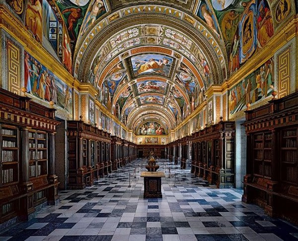أجمل 16 مكتبة في العالم بالصور 413328
